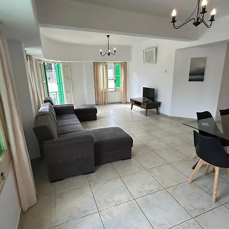 Center * Никосия